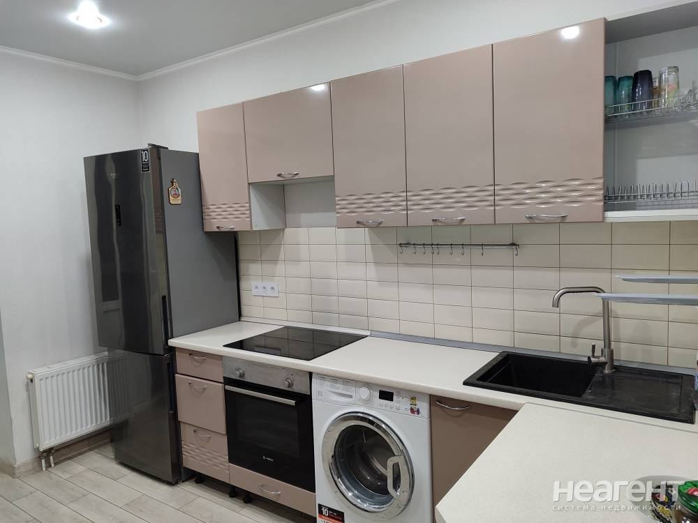 Сдается 1-комнатная квартира, 35 м²