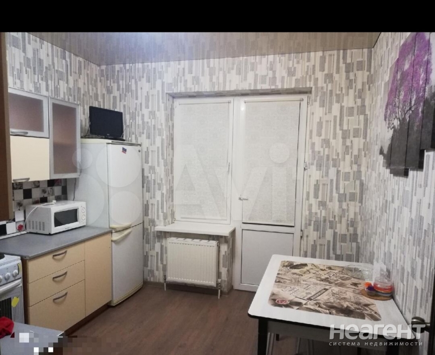 Продается 1-комнатная квартира, 30,9 м²