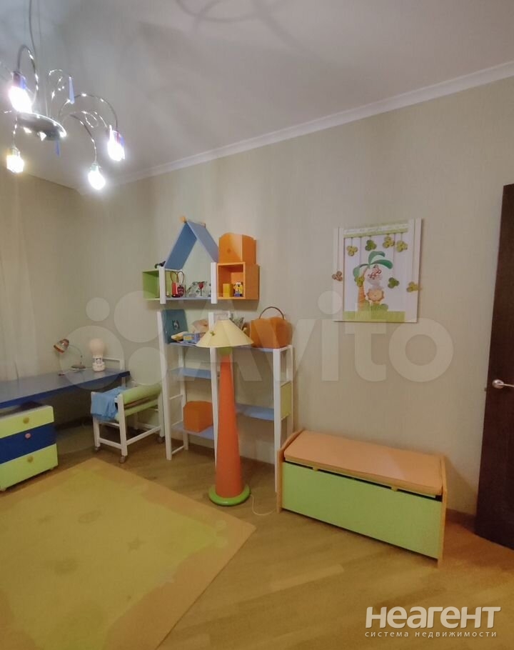 Продается 3-х комнатная квартира, 111,4 м²