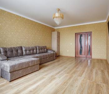 Сдается 2-х комнатная квартира, 84,5 м²