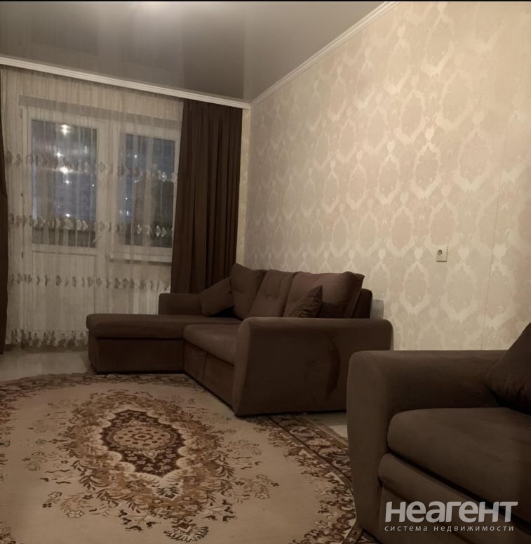 Сдается 1-комнатная квартира, 45 м²