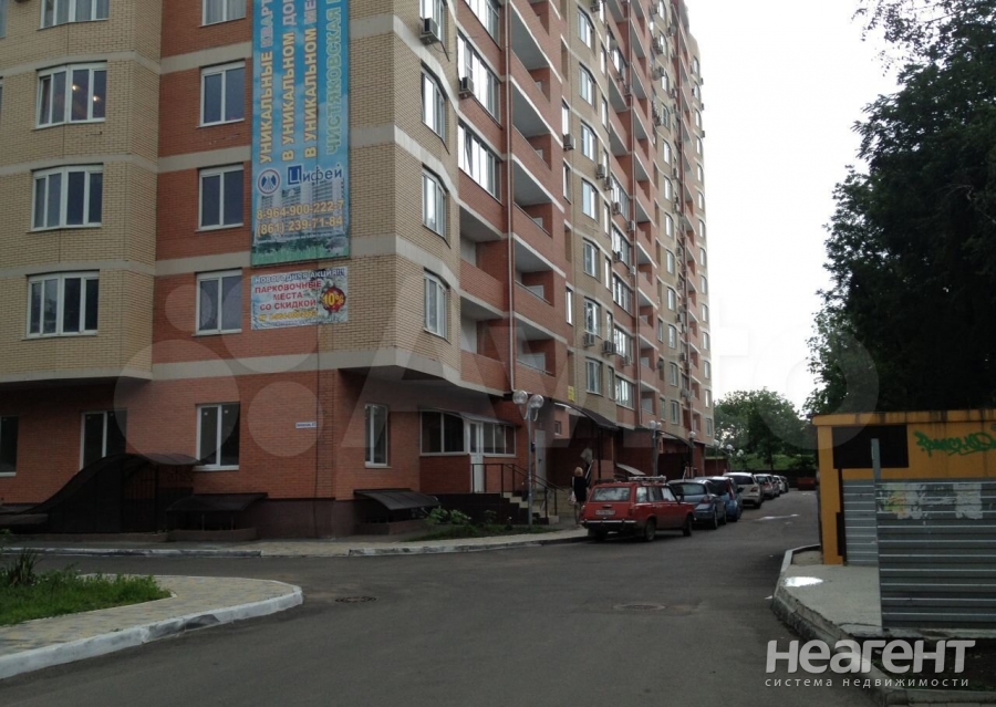 Продается 2-х комнатная квартира, 98 м²