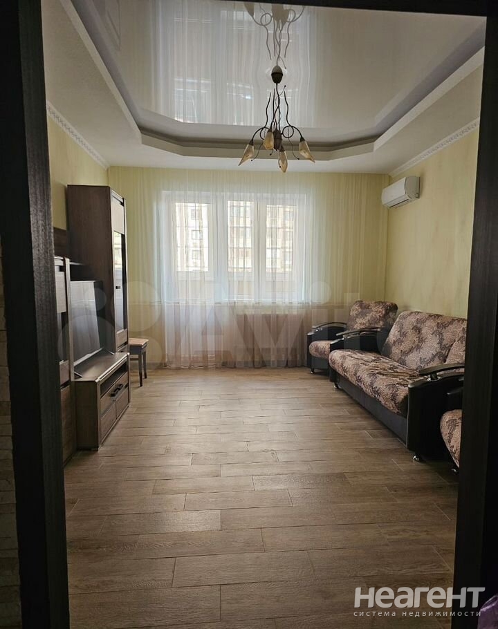 Сдается 2-х комнатная квартира, 72,4 м²