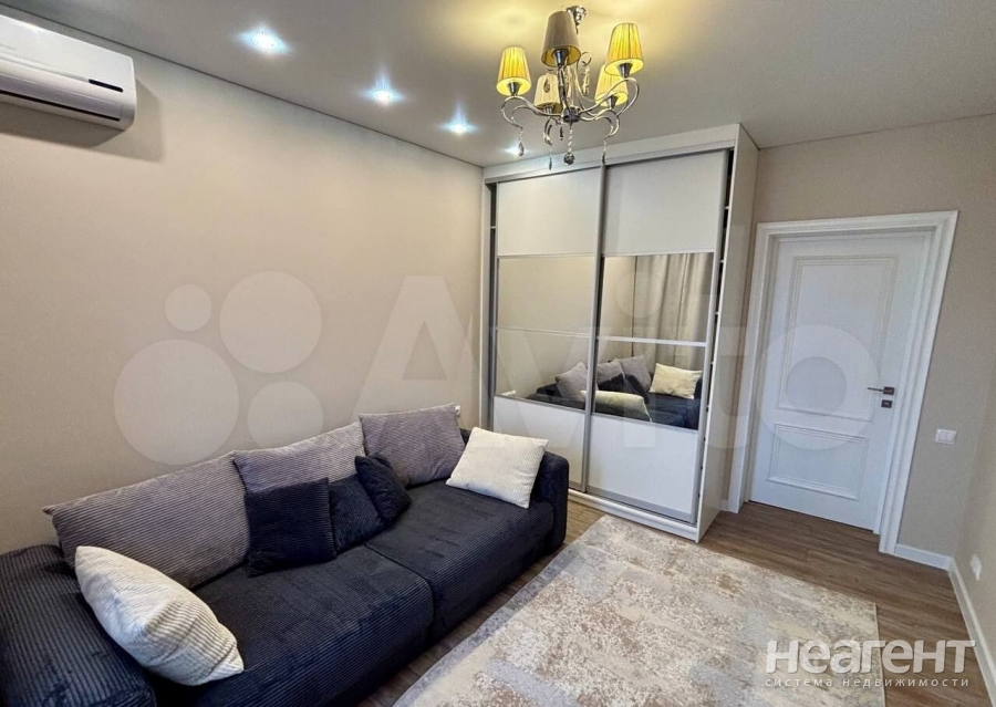 Продается 2-х комнатная квартира, 65 м²