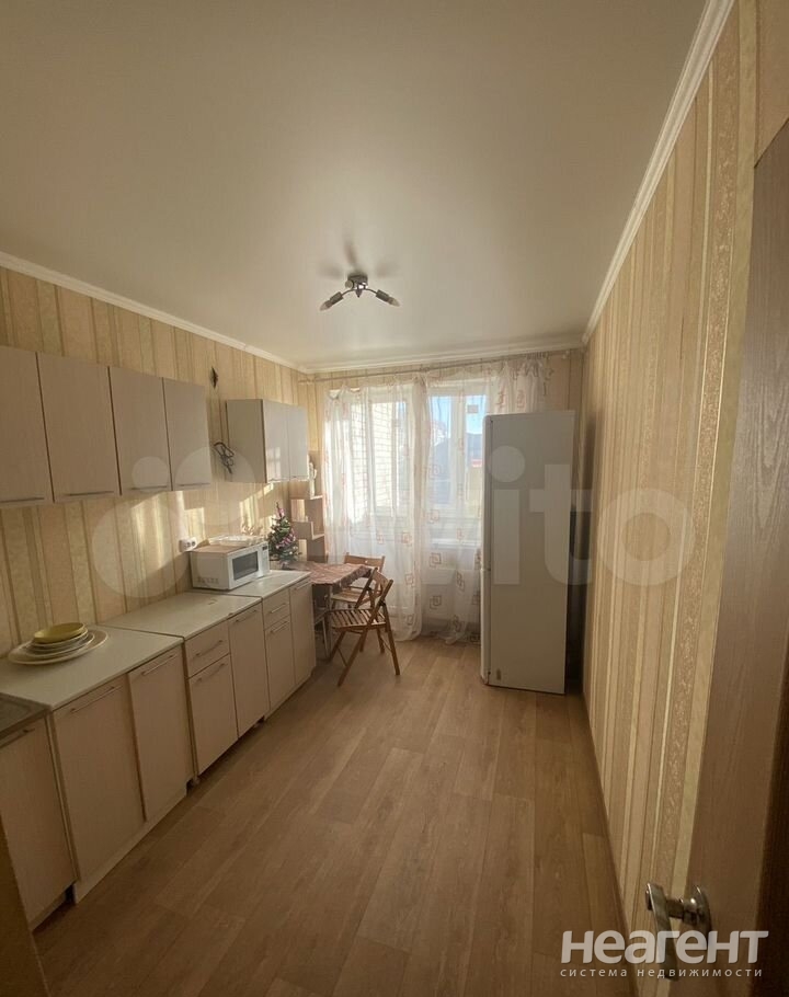 Продается 1-комнатная квартира, 38,8 м²