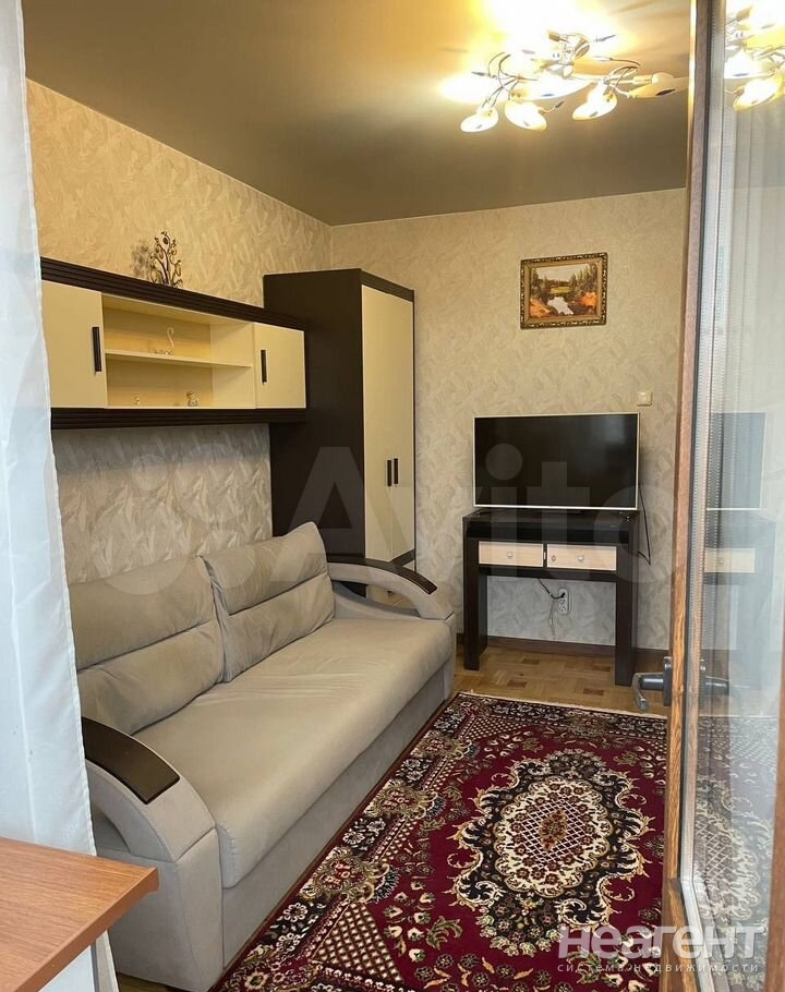 Продается Многокомнатная квартира, 120 м²