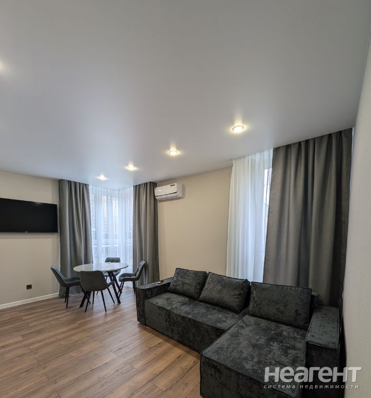 Сдается 2-х комнатная квартира, 60 м²