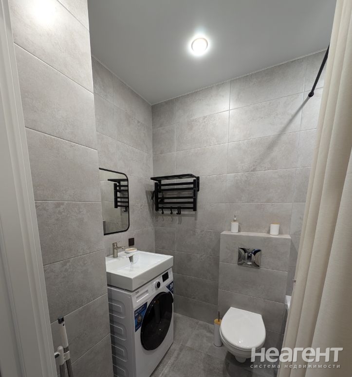 Сдается 2-х комнатная квартира, 60 м²