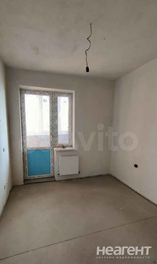 Продается 1-комнатная квартира, 37,2 м²