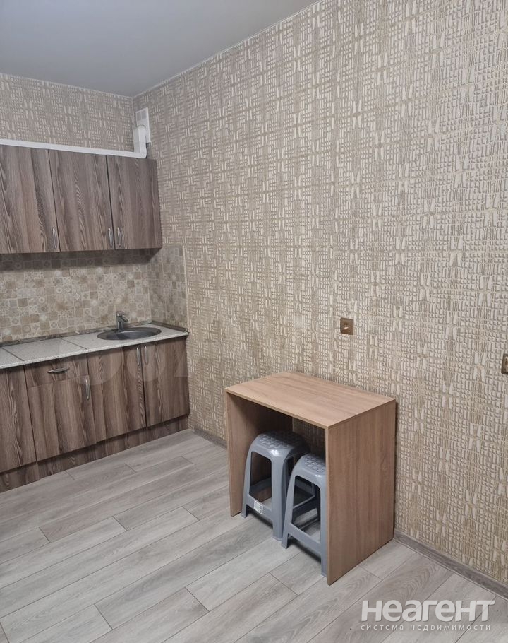 Сдается 1-комнатная квартира, 30 м²