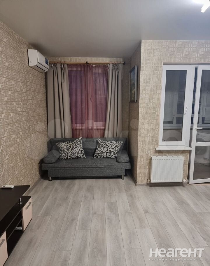 Сдается 1-комнатная квартира, 30 м²