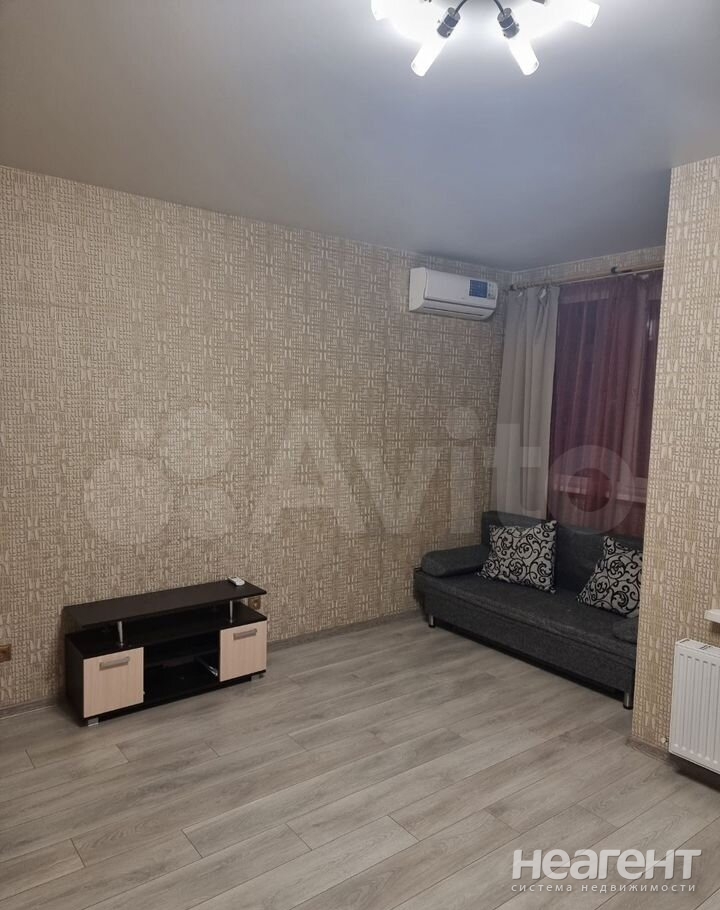 Сдается 1-комнатная квартира, 30 м²