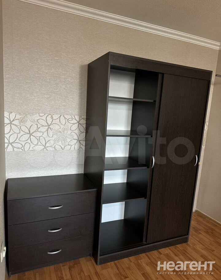 Продается 1-комнатная квартира, 45 м²