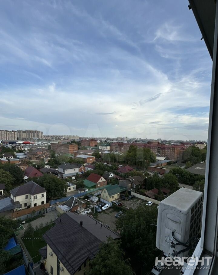 Продается 1-комнатная квартира, 45 м²