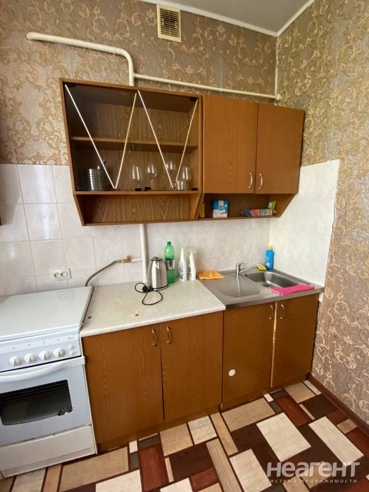 Сдается 1-комнатная квартира, 33 м²