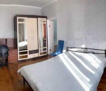 Продается 1-комнатная квартира, 54,2 м²