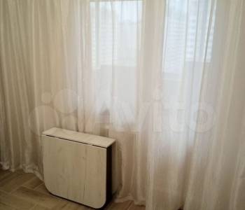 Продается 1-комнатная квартира, 37,5 м²