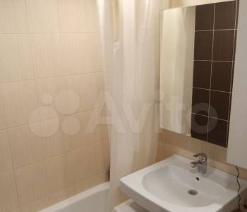 Продается 1-комнатная квартира, 37,5 м²