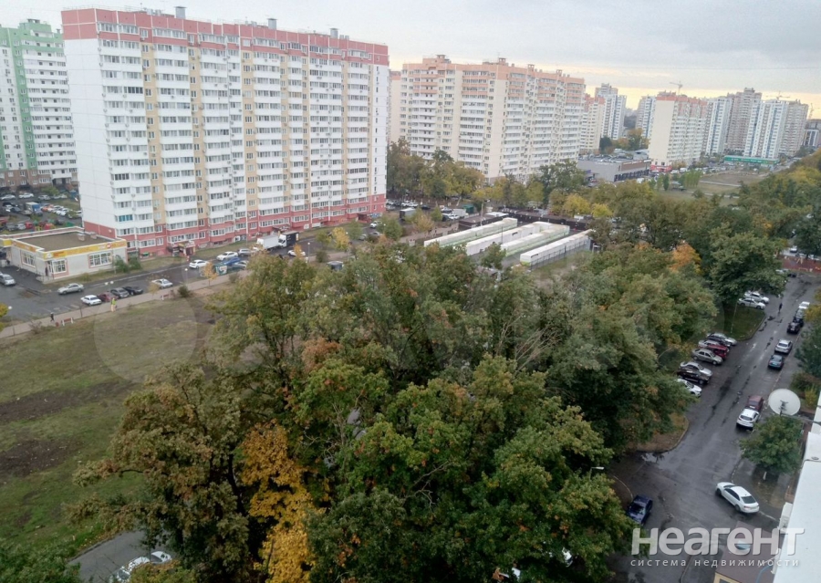 Продается 1-комнатная квартира, 37,5 м²