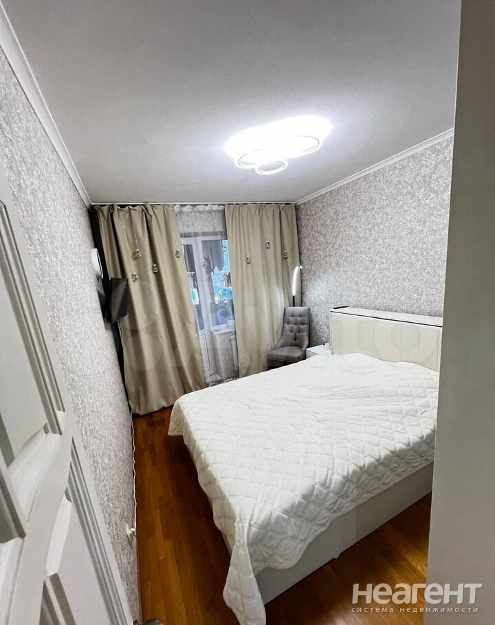 Продается 3-х комнатная квартира, 65,4 м²