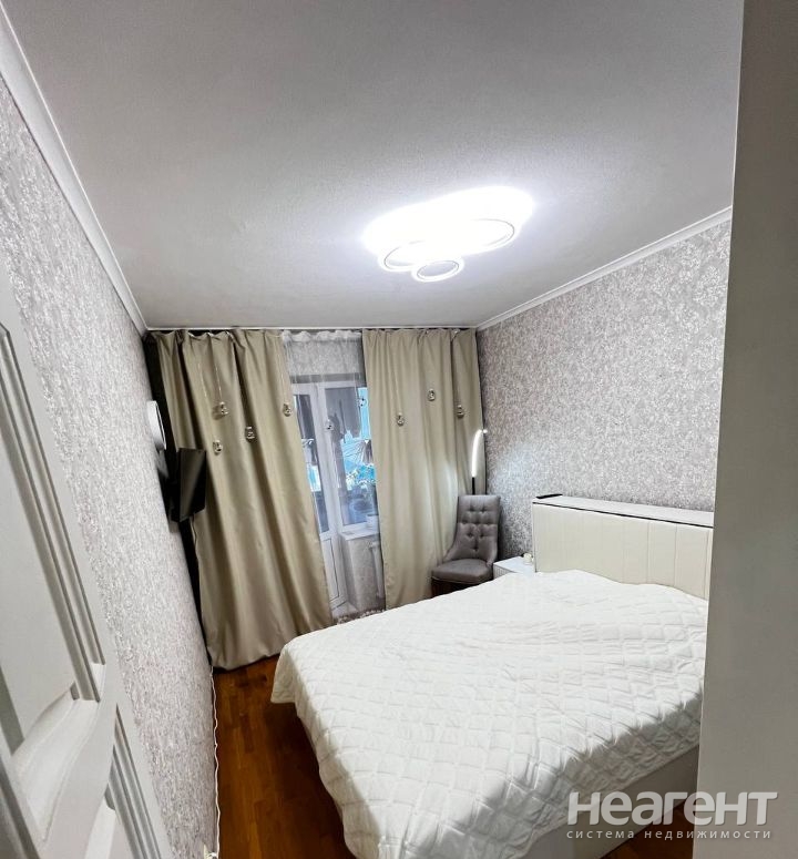 Продается 3-х комнатная квартира, 65,4 м²