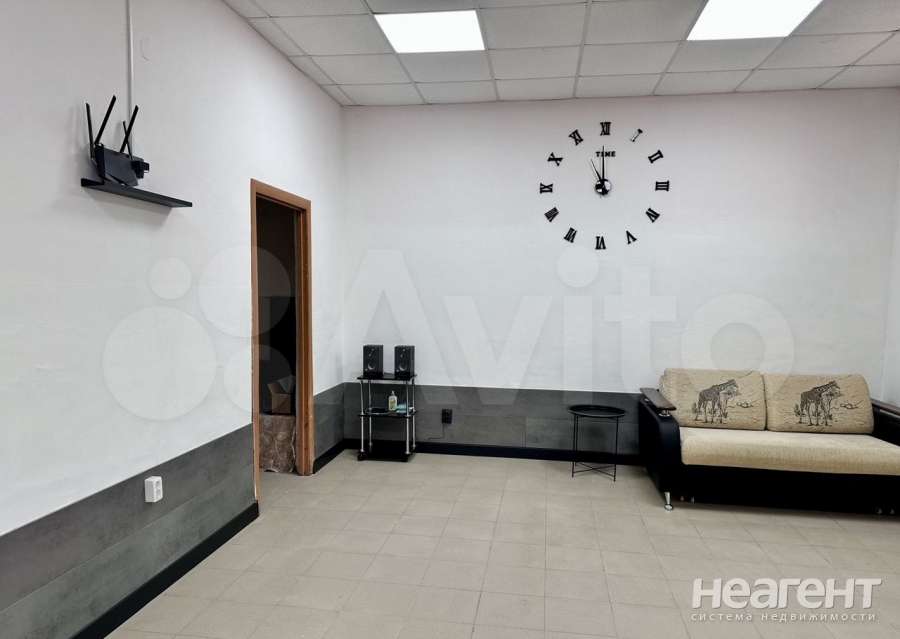 Продается 1-комнатная квартира, 41 м²