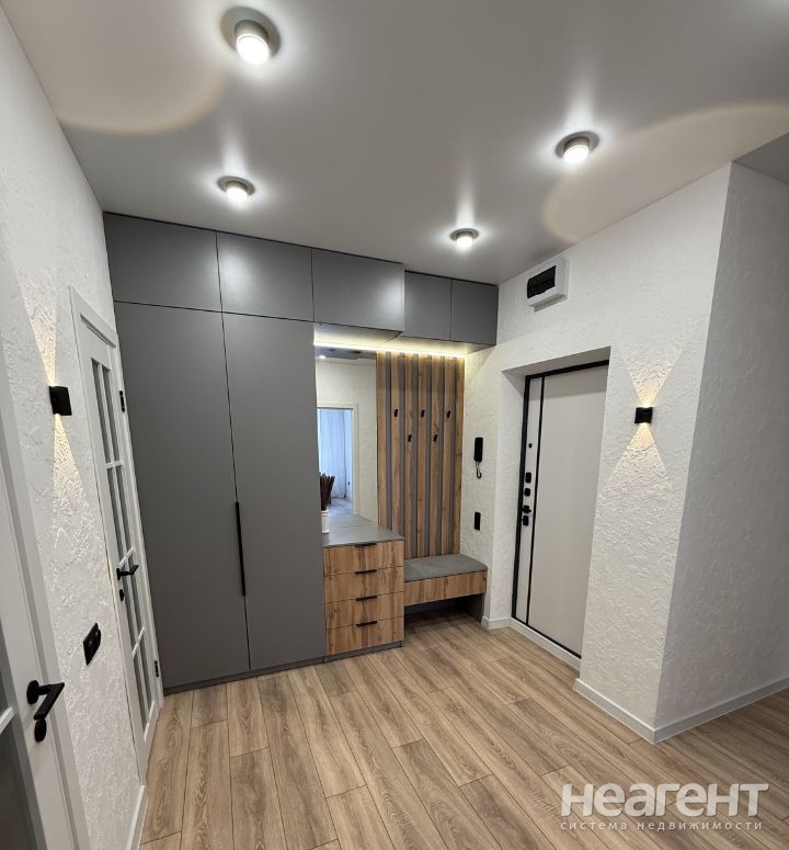 Продается 2-х комнатная квартира, 60,5 м²