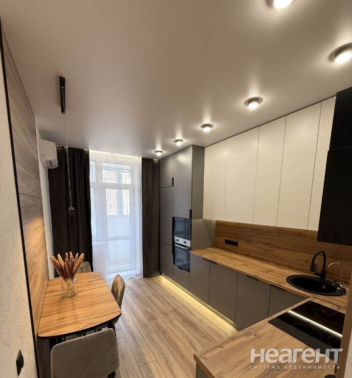 Продается 2-х комнатная квартира, 60,5 м²