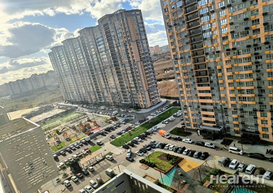 Продается 1-комнатная квартира, 44,4 м²