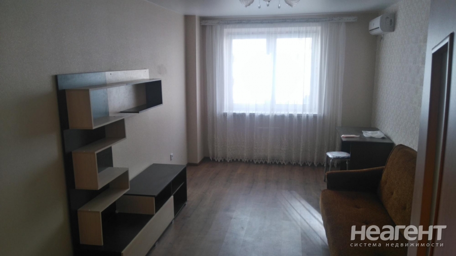 Сдается 2-х комнатная квартира, 62 м²