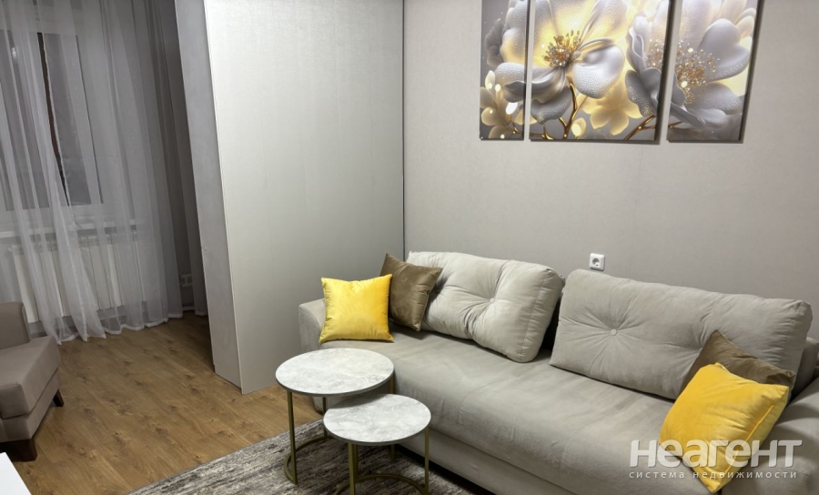 Сдается 2-х комнатная квартира, 54 м²