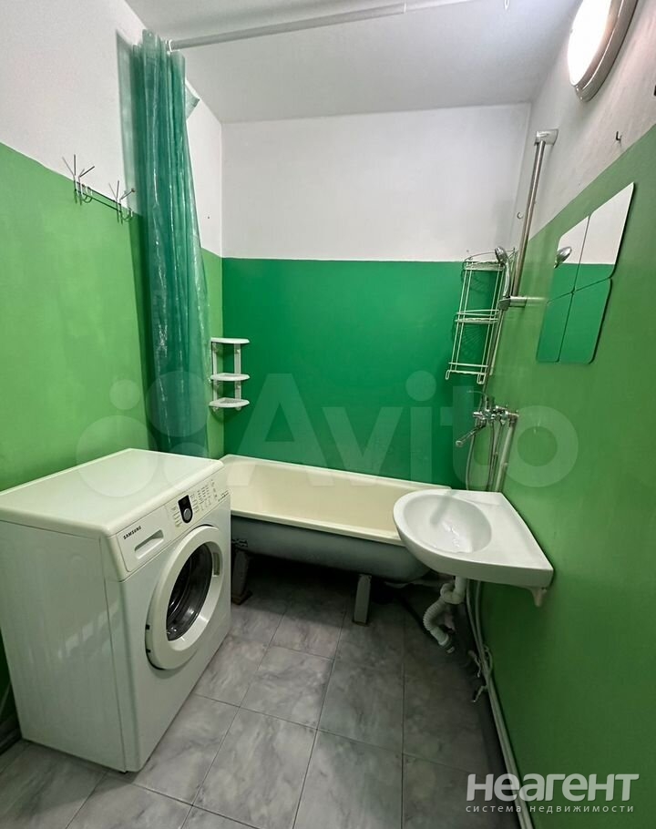 Продается 1-комнатная квартира, 38,1 м²