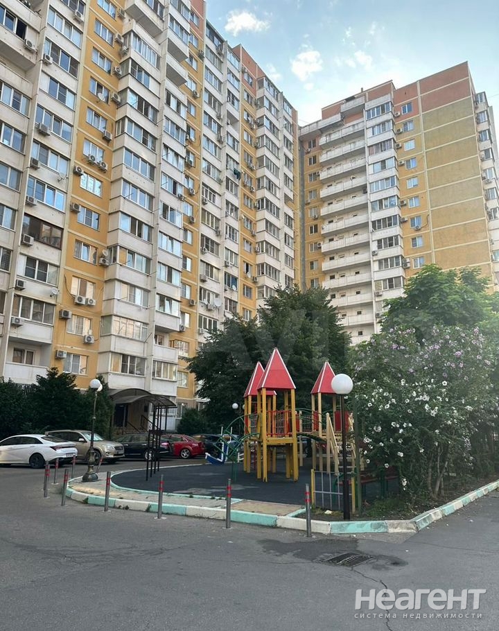 Продается 1-комнатная квартира, 38,1 м²