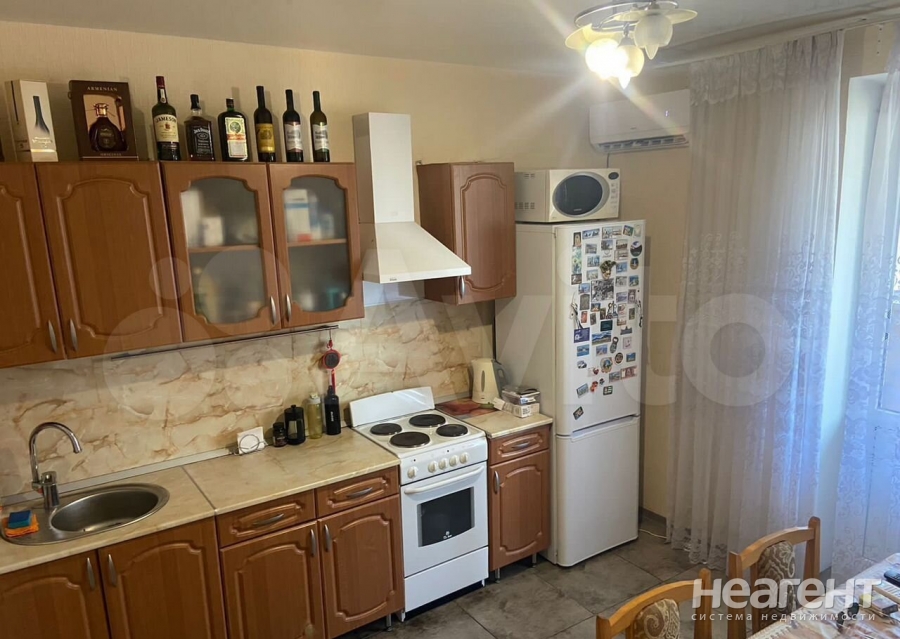 Продается 1-комнатная квартира, 41 м²