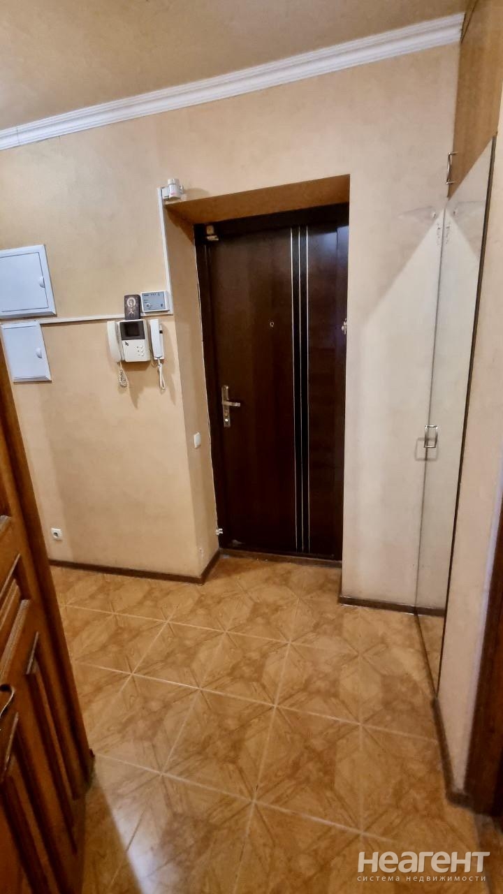 Продается 2-х комнатная квартира, 43,7 м²