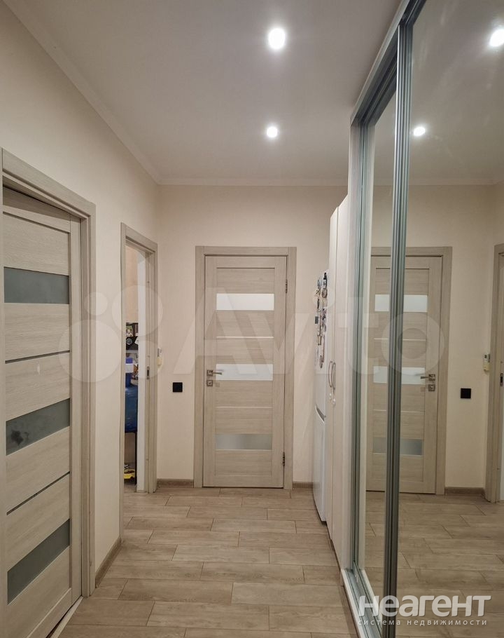 Продается 2-х комнатная квартира, 42 м²