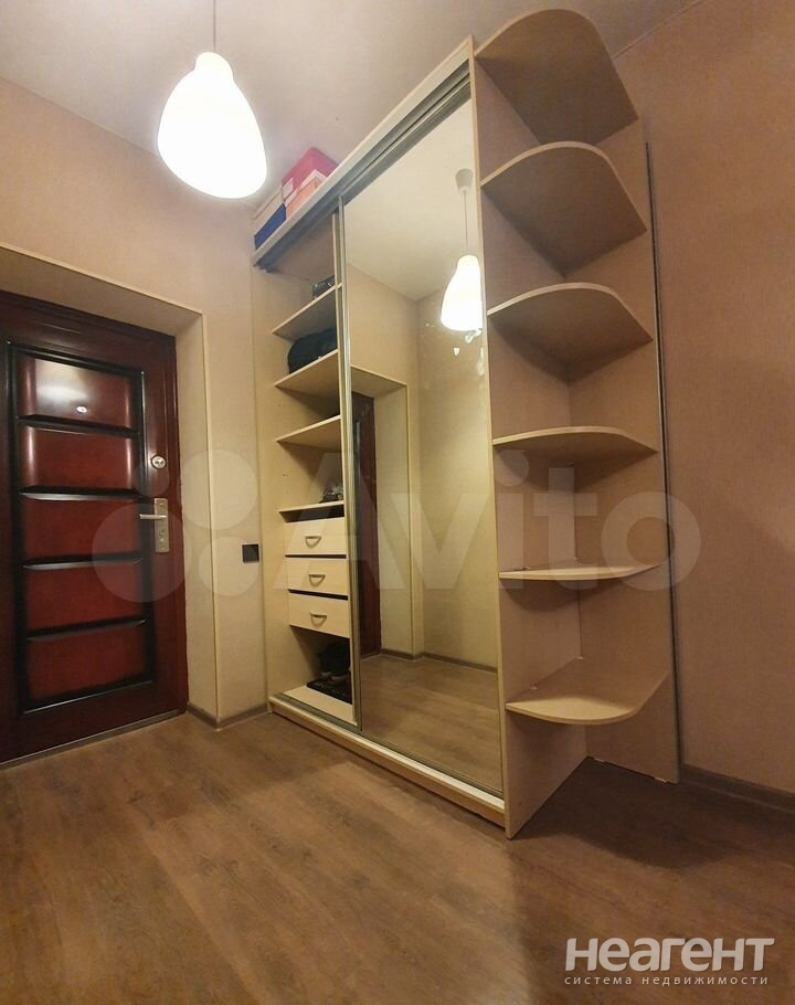 Продается 1-комнатная квартира, 26,9 м²