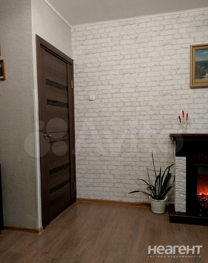 Продается 1-комнатная квартира, 35 м²