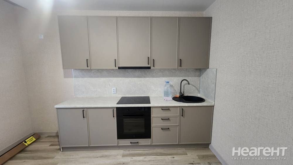 Сдается 1-комнатная квартира, 37 м²