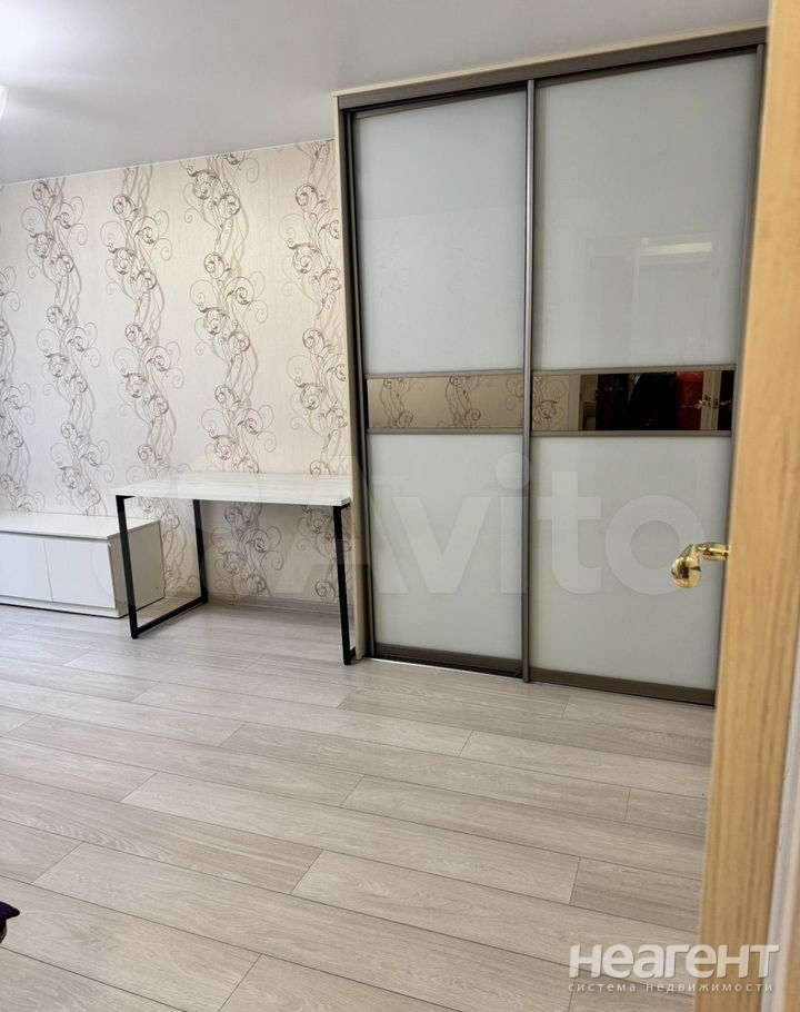 Продается 1-комнатная квартира, 29,4 м²