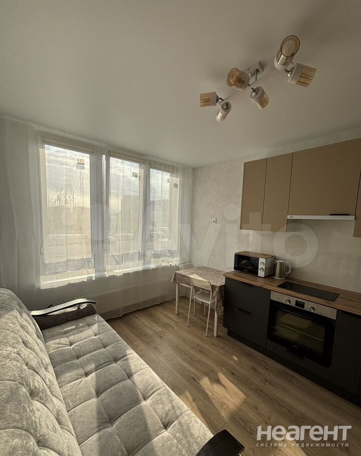 Продается 1-комнатная квартира, 44 м²