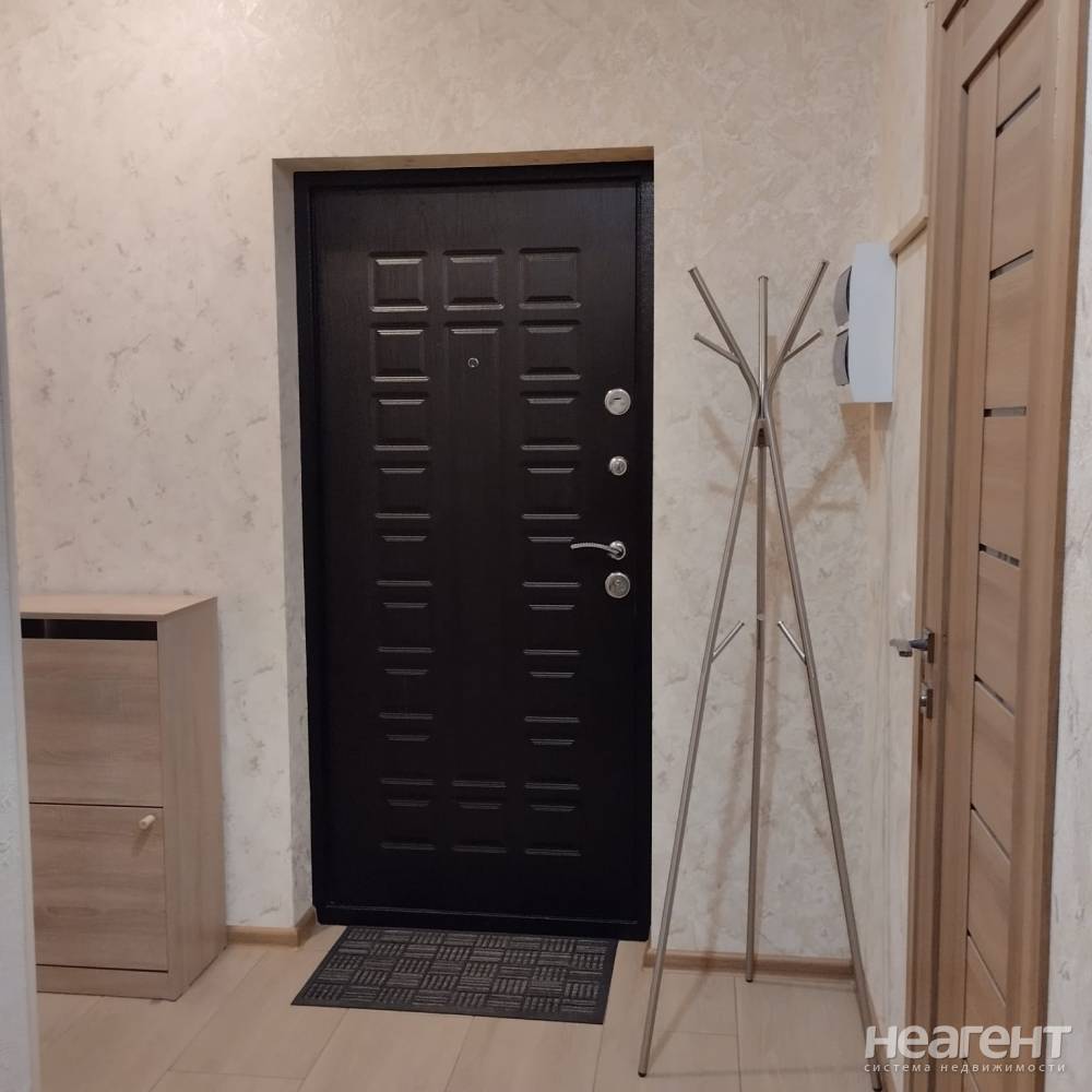 Сдается 1-комнатная квартира, 47 м²