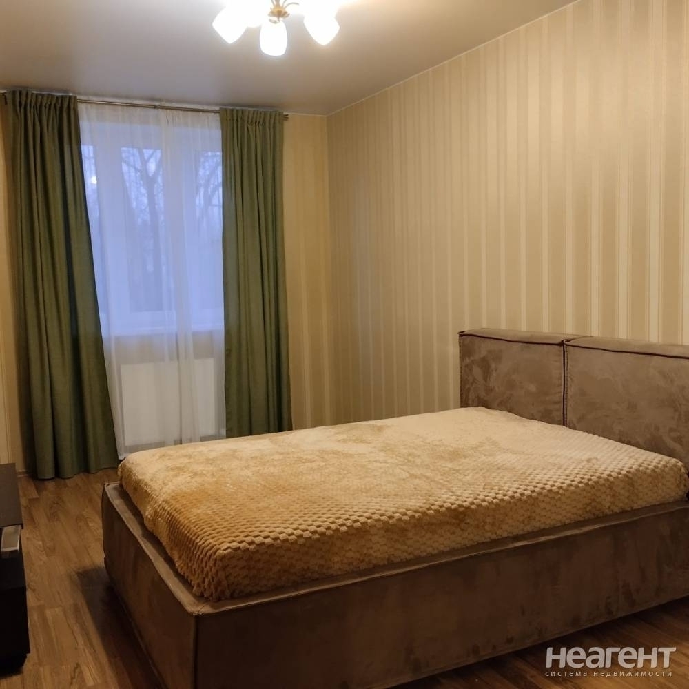 Сдается 1-комнатная квартира, 47 м²