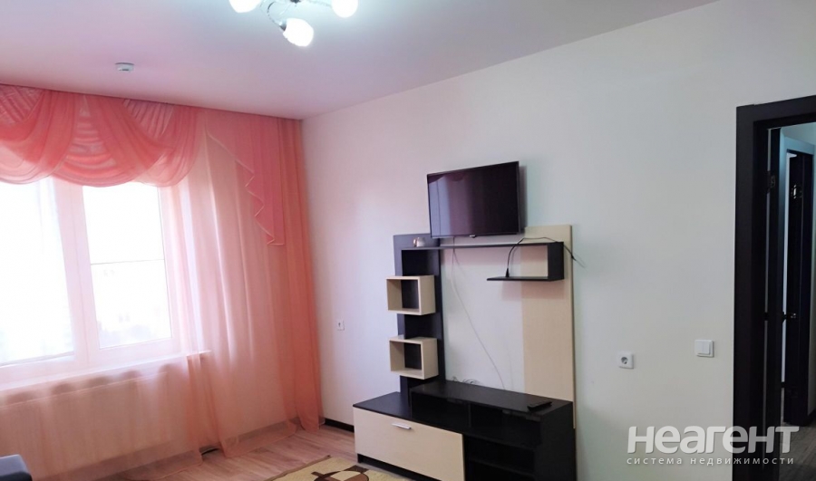 Сдается 2-х комнатная квартира, 57 м²