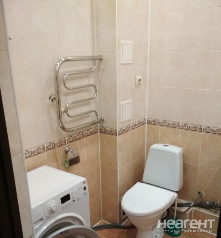 Сдается 1-комнатная квартира, 41 м²