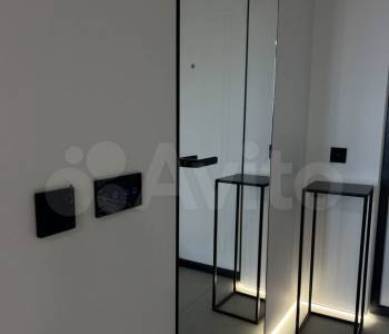 Продается 1-комнатная квартира, 50 м²