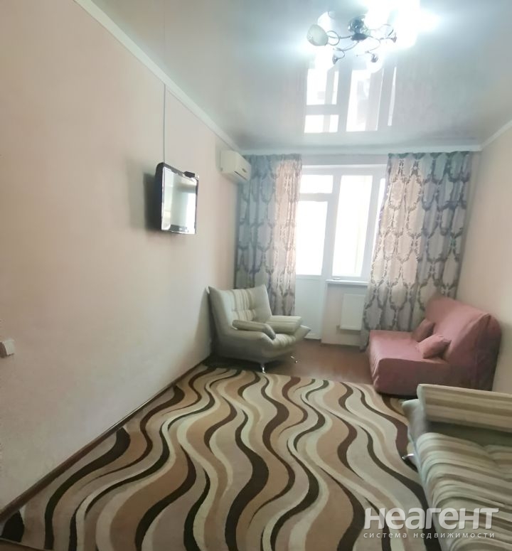 Продается 1-комнатная квартира, 39,4 м²