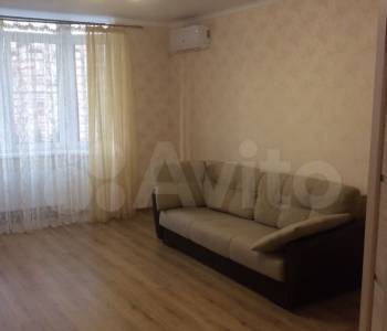 Сдается 2-х комнатная квартира, 80 м²