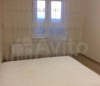 Сдается 2-х комнатная квартира, 80 м²