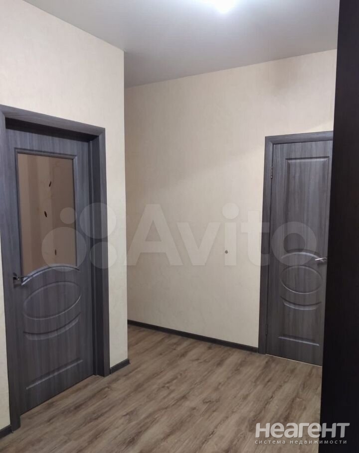 Сдается 1-комнатная квартира, 47 м²